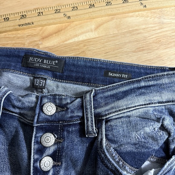 Judy Blue Skinny Fit Jeans Womens 13/31 Blue Distressed - Picture 8 of 9